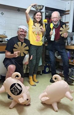 Pass the Pigs challenge